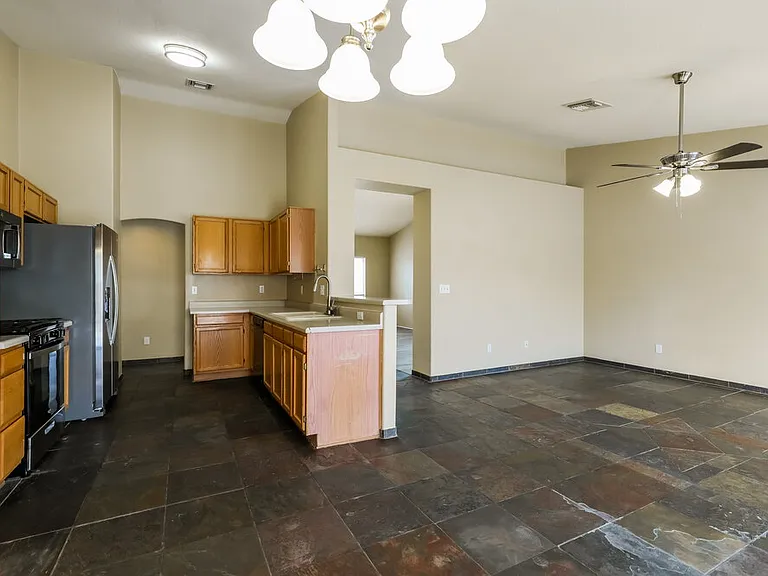 7519 W Summer Sky Dr — Photo 5