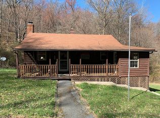 5301 Camp Raudy Rd, Frederick, MD 21702