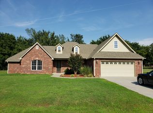 18875 Spring Creek Ln, Claremore, OK 74017