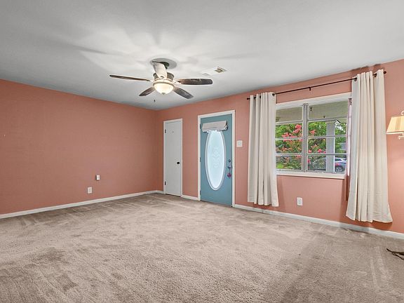 5th image of 1440 Avenue E