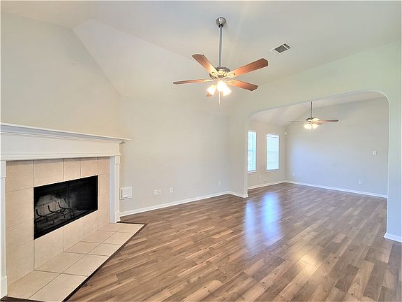 living room_11172022