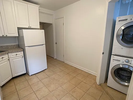 Rented by Tourma Realty LLC | media 22