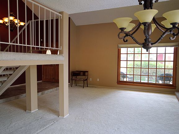 3rd image of 29233 Lotusgarden Dr