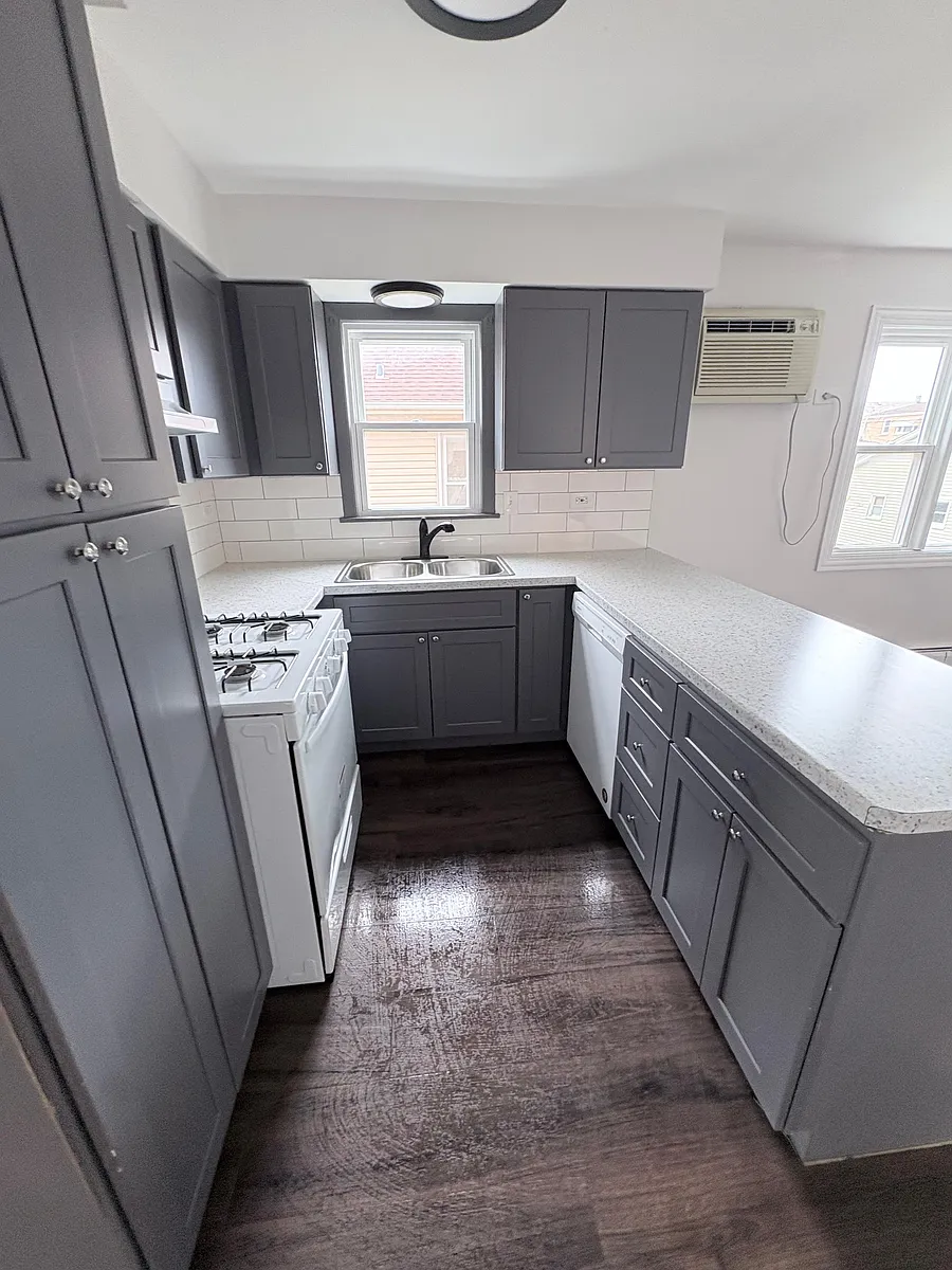 Building Photo - 6029 S Keating Ave #2