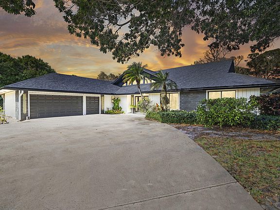2nd image of 6549 Eastpointe Pines Street