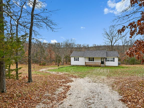 2nd image of 25862 Starlite Dr