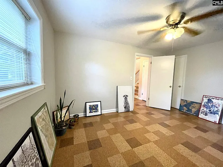 1522 Bradley Dr — Photo 15