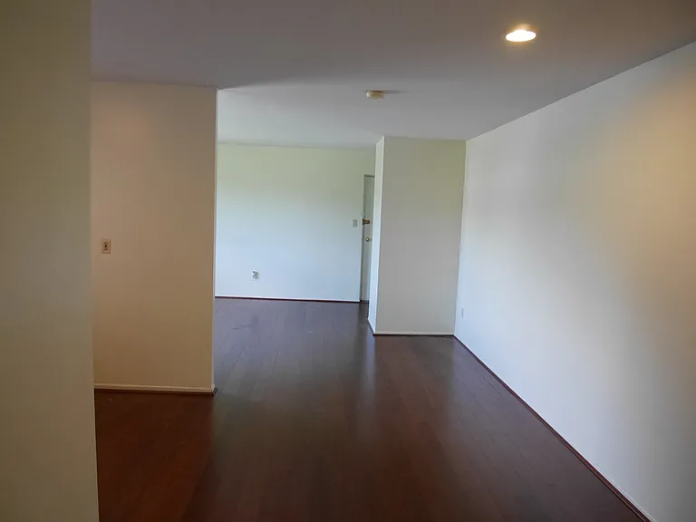 12001 Tarragon Rd #L — Photo 7