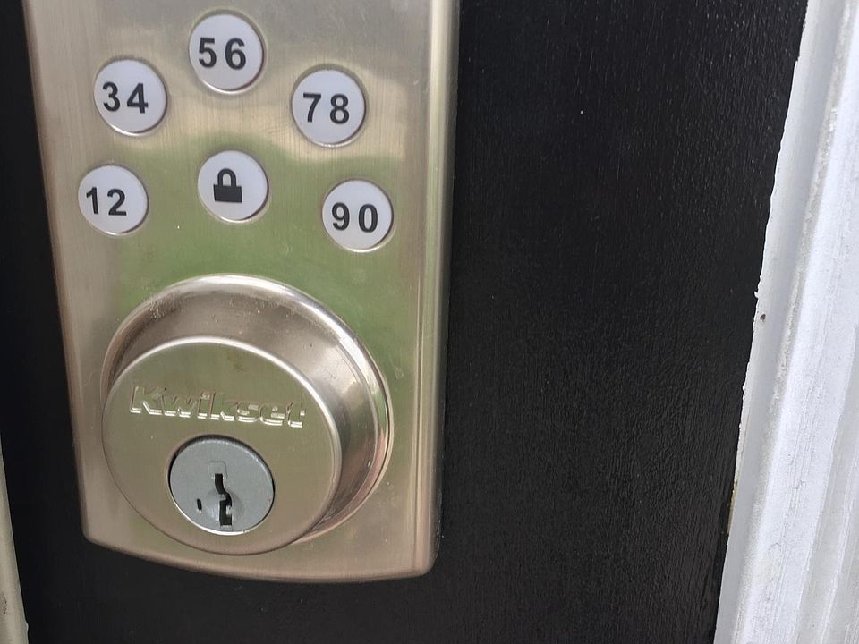 1st image of 605 2nd Ave N APT 4