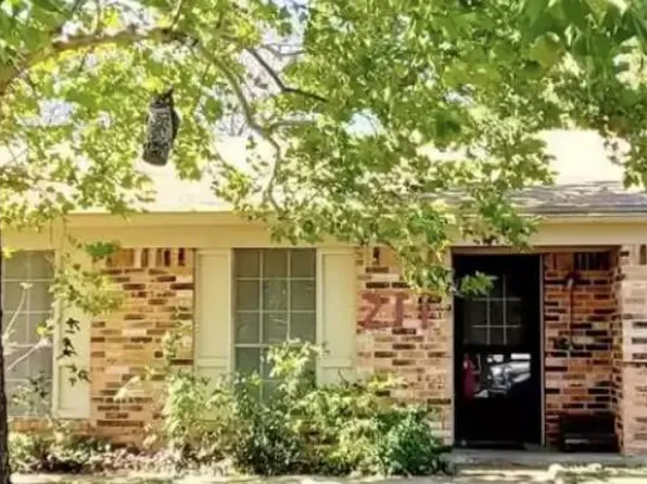 211 Rachael Rd, McGregor, TX 76657