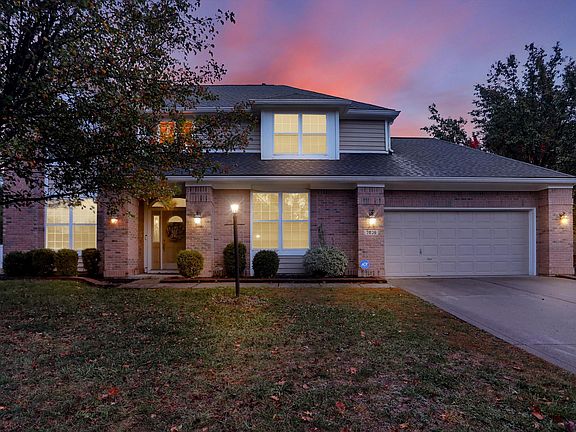 5th image of 7036 Bluffgrove Ln