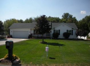 109 Walker Dr, Morrice, MI 48857