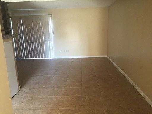 2nd image of 4449 Parker Ave