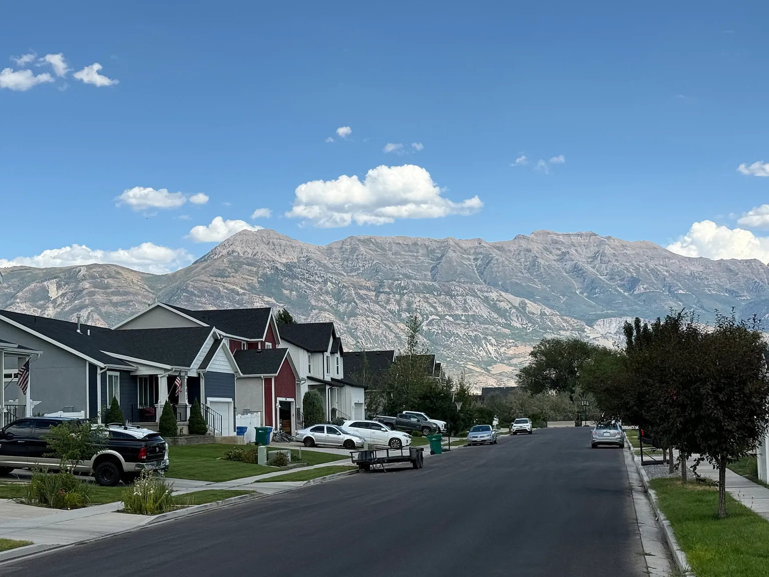 5 bed, 3000 sqft, $3,400 — Photo 4