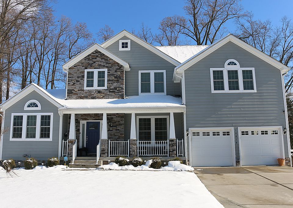 1st image of 10814 Woodhaven Dr