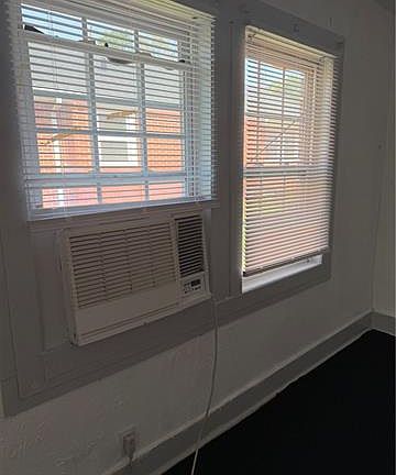 5th image of 2474 Wisteria St