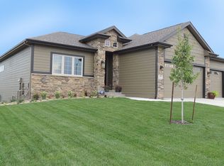 2911 NW Sharmin Dr, Ankeny, IA 50023