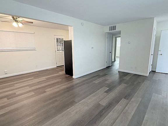 3rd image of 14723 Martell Ave APT A