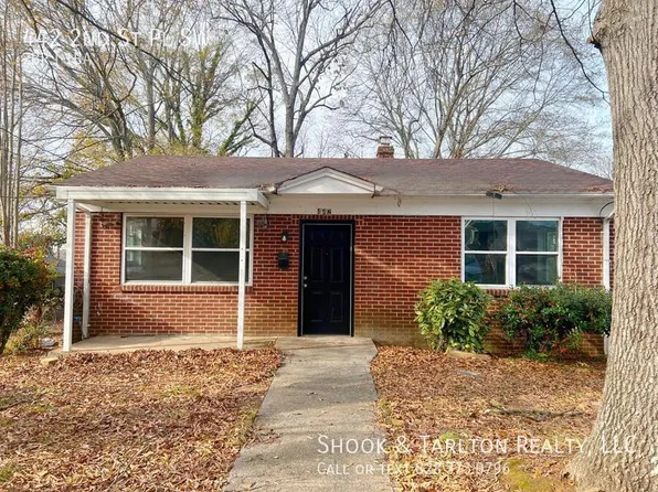 442 2nd Street Pl SW, Hickory, NC 28602