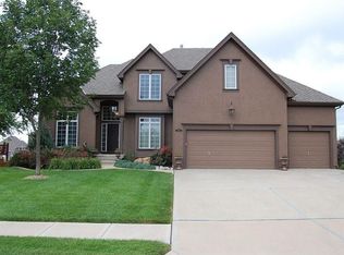26066 W 150th Ter, Olathe, KS 66061