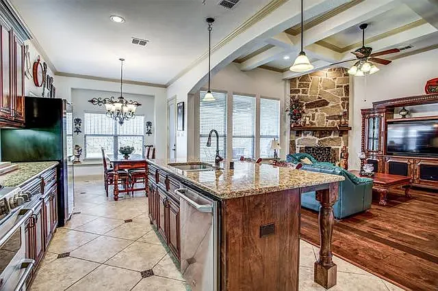 5616 Ridgepass Ln — Photo 4