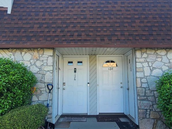 126 Pointe Cir S