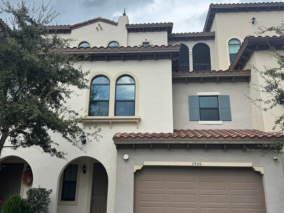 2950 NW 124th Way