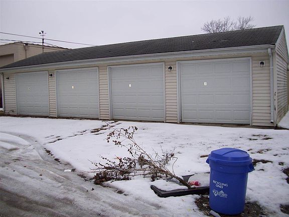 4th image of 3924 Auburn St
