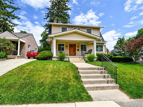 2nd image of 101 Oak Knoll Dr