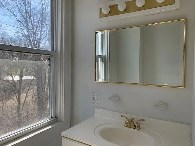 3042 Gilbert Ave #3 — Photo 23