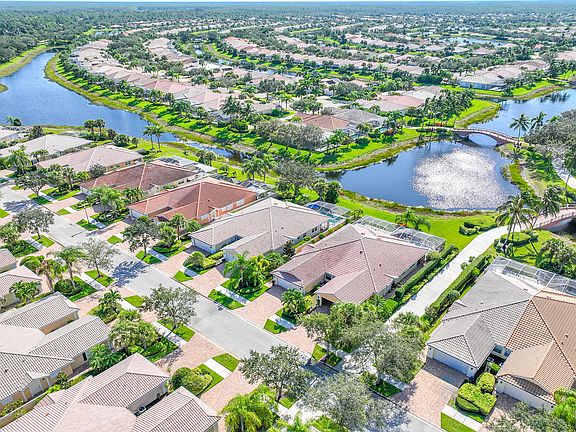 4th image of 7414 Emilia Ln
