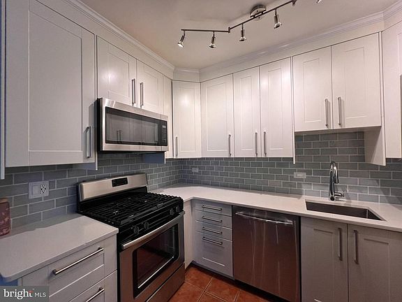 5th image of 80 W Baltimore Ave APT C604