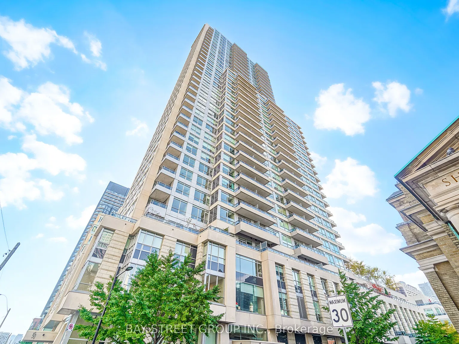 2 bed, $2,500 — Photo 1