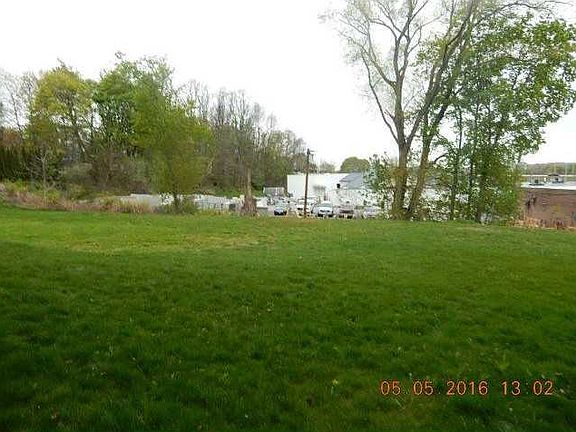 5th image of 811 Hartford Ave