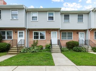 188 Post Office Rd UNIT 3, Enfield, CT 06082