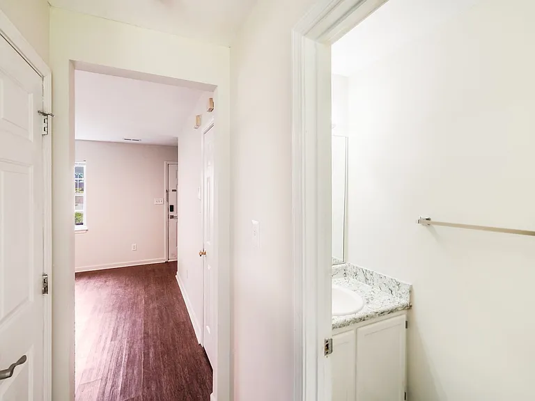 3425 Anson St #B — Photo 16