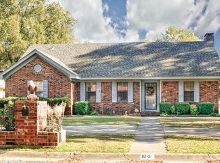 100 Quincy Cv, Jacksonville, AR 72076