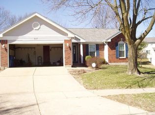 217 Baltray Ct, Ballwin, MO 63021