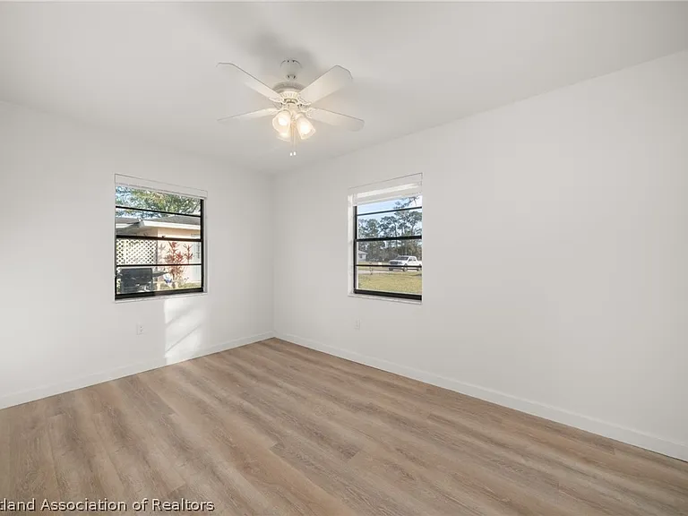 3407 Divot Rd — Photo 24