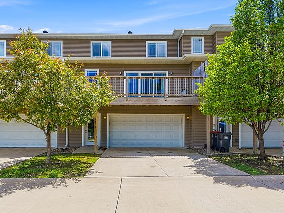 5th image of 861 Silver Ln #905
