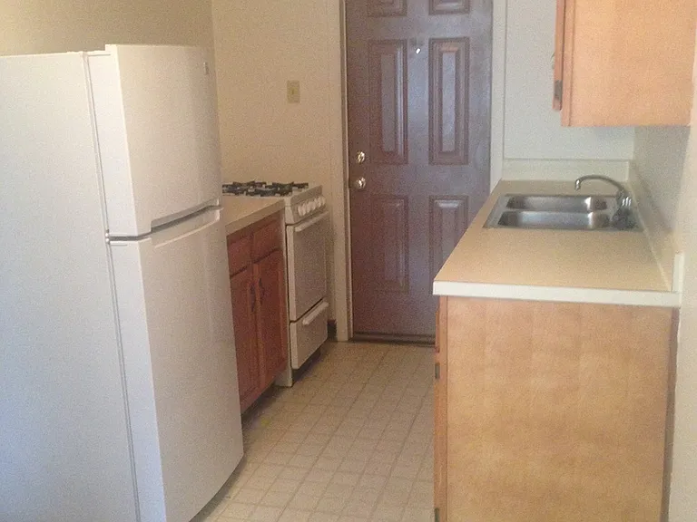 775 E. Broad St — Photo 69