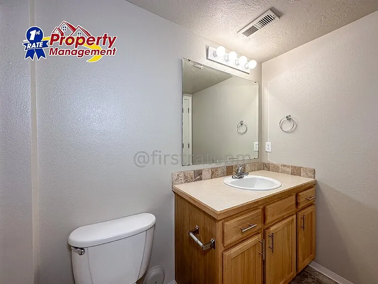 11884 W Cloverbrook Ln #201 — Photo 18