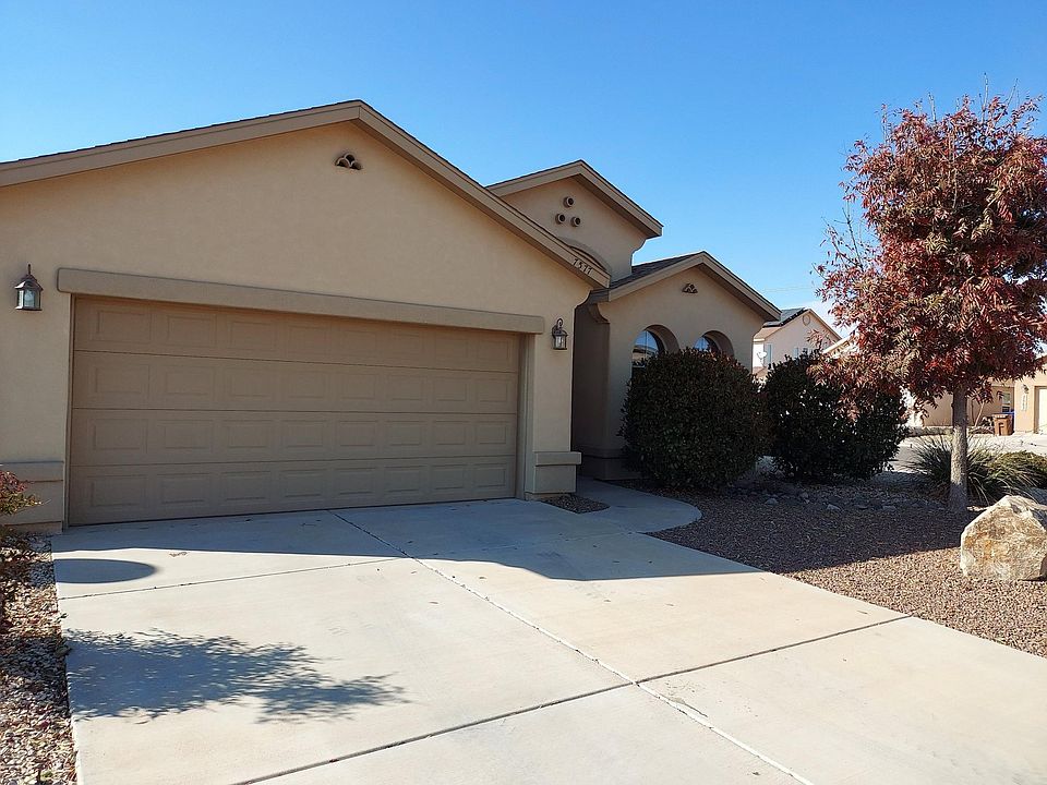1st image of 7577 Sierra De Luna Pl