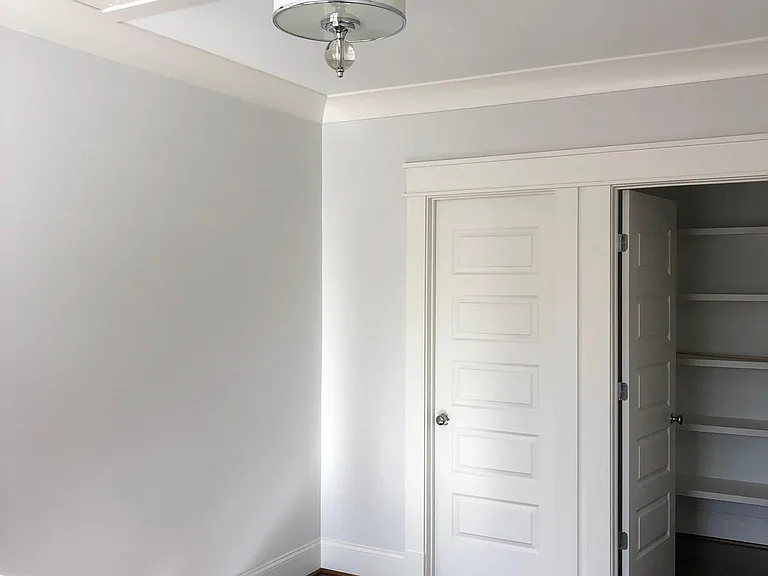 2121 Roslyn Ave — Photo 35