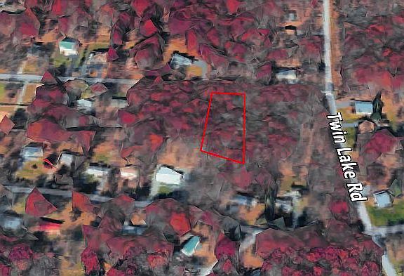 4th image of 0 Fox Hill Rd