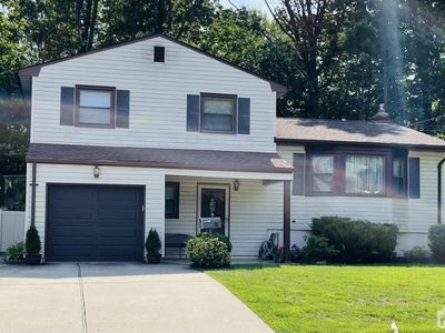 33 S Heathcote Ave, Edison, NJ, 08817