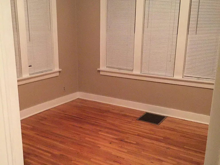 753 N Porter Ave — Photo 12