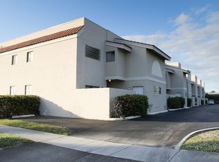 241 SE 11th Ave, Pompano Beach, FL 33060