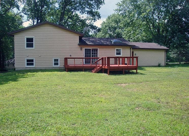1st image of 6361 Willow Brook Dr