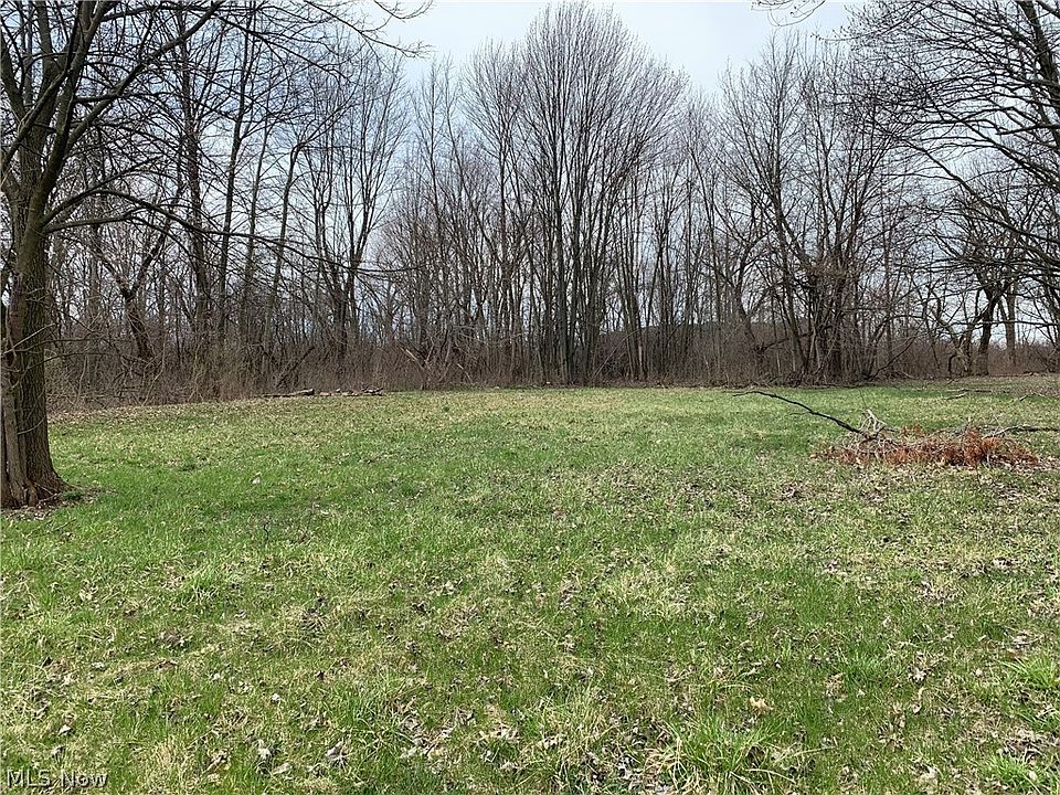 2nd image of E River Rd